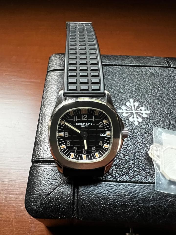 Patek Philippe AquanautReference 4960A-010
