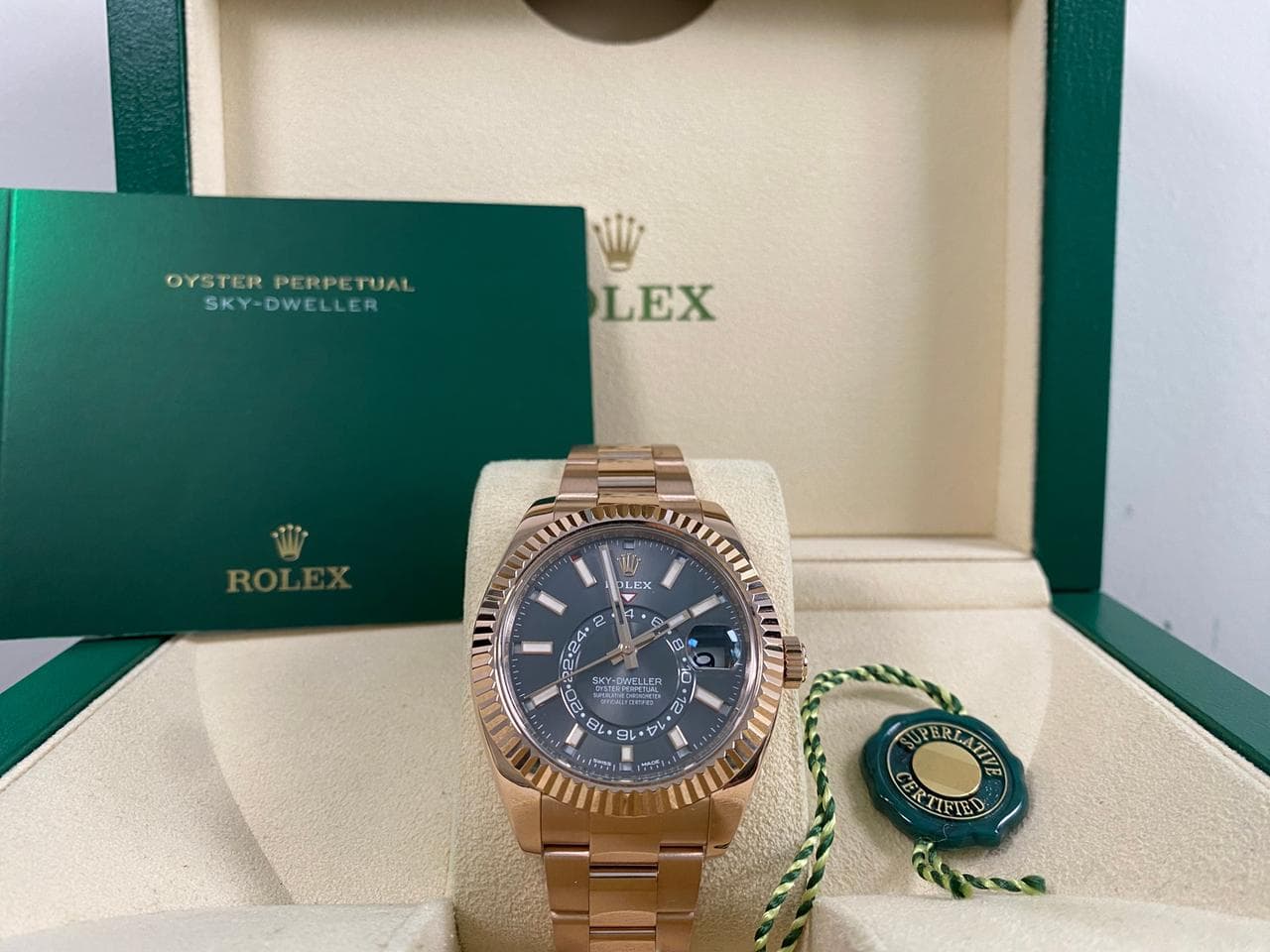 Rolex Sky-DwellerLike NEW Sky-Dweller Rose Gold Rhodium Index Dial 326935