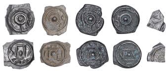 Iron Age Coins from the Collection of Geoff Cottam
British Iron Age, CANTII, cast Potin Units (4), Nipples type, crude...