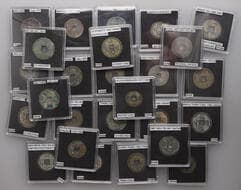 World Coins from Various Properties
Vietnam, Miscellaneous Annamese Cash coinage in base metals (26), including issues...