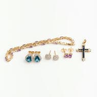 9ct Gold Diamond & Gemstone Earrings, Bracelet & Pendant 9ct Gold Diamond & Gemstone Earrings (5), Bracelet & Pendant....