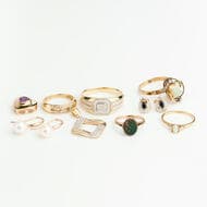 9x 9ct Gold Diamond & Gemstone Rings 9x 9ct Gold Diamond & Gemstone Rings. Hallmarked: All '375' & '9ct'. Total...