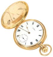 Waltham "Traveler" 18s Full Hunter Pocket Watch 18K Gold , Circa 1900s One 18s Waltham full hunter pocket watch with...