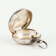 Great Britain, Silver Sovereign Case, 1911 Silver sovereign case, 13.0g, with Birmingham marks, unknown maker, with...