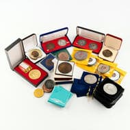 Tasmania Society Medals Large accumulation of mostly base metal Tasmanian Numismatic Society or other Tasman Society...