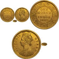 1862, Victoria Queen, Gold Mohur, Calcutta Mint, C/I, Obv: Two flowers in bottom panel of jabot a rearrangement of the...
