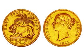 India, British India, Victoria Queen, Divided Legend, Gold Mohur, 11.66grms, 1841, Calcutta Mint, obverse: Lion...