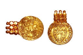 Venice, Italy, Gold Venetian Zecchino, Obv. Saint Marco standing right, presenting banner to Doge kneeling left, Rev....