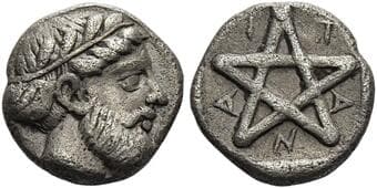 Mysia, Pitane Diobol circa IV-III century BC, AR 10 mm, 1.23 g. Laureate head of Zeus r. Rev. ΠΙ-Τ-Α-Ν-Α...