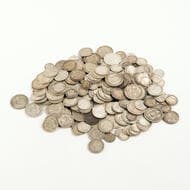 Edward VII, Threepence - Florin , 1910 1000g plus circulated 1910 threepence - florin. Estimate: 3000 - 4000 AUD