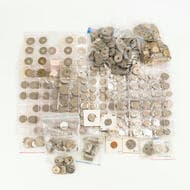 Fiji, Accumulation, 1900's 5kg box of Pre Decimal copper/nickel and nickel/brass coins, halfpenny to florins. Plenty...