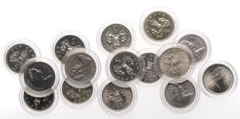 The Gary Oddie Collection of English Regal Shillings
Elizabeth II (1952-2022), Decimal issues, Five New Pence (15),...